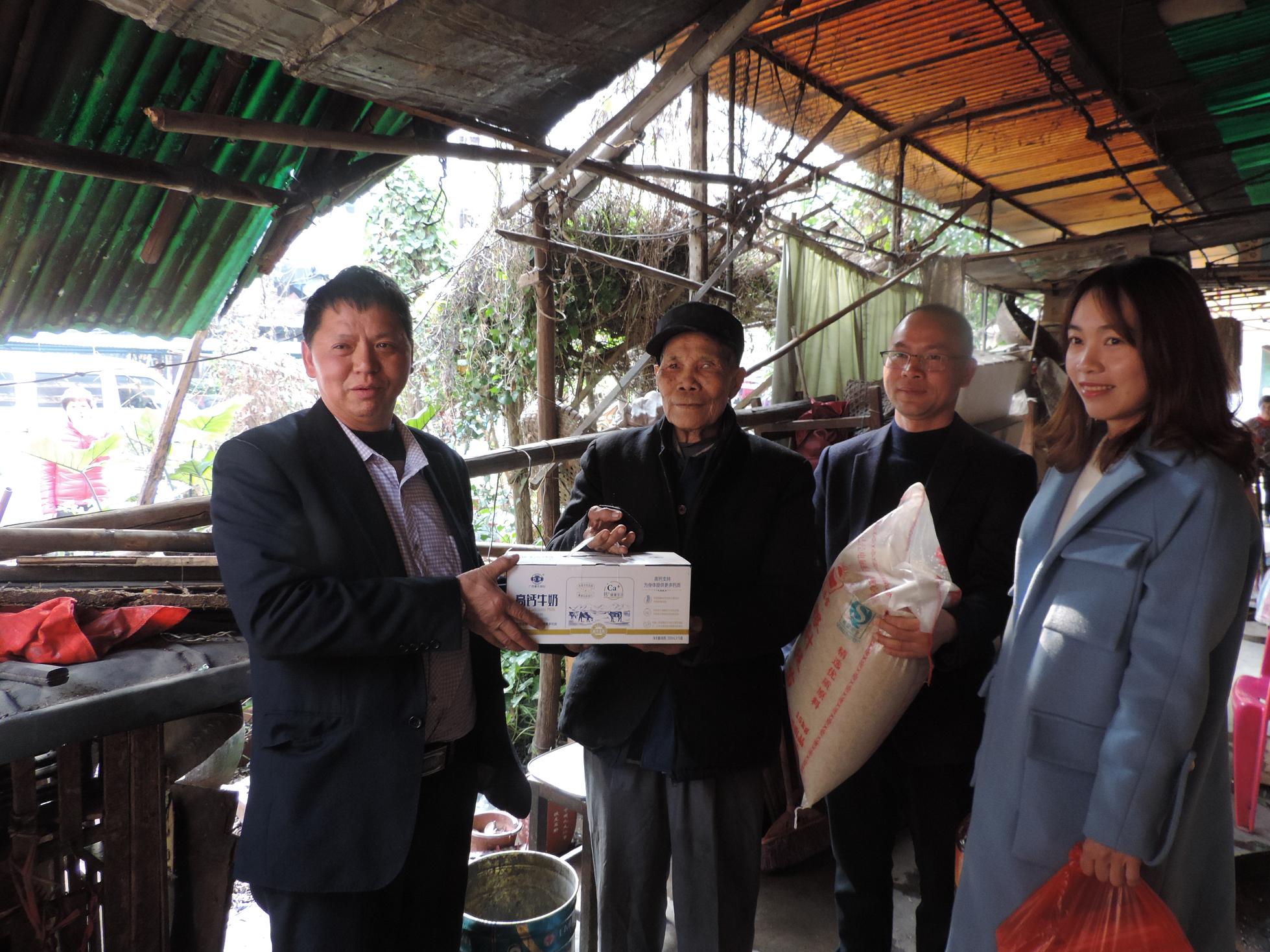 DSCN9697.JPG